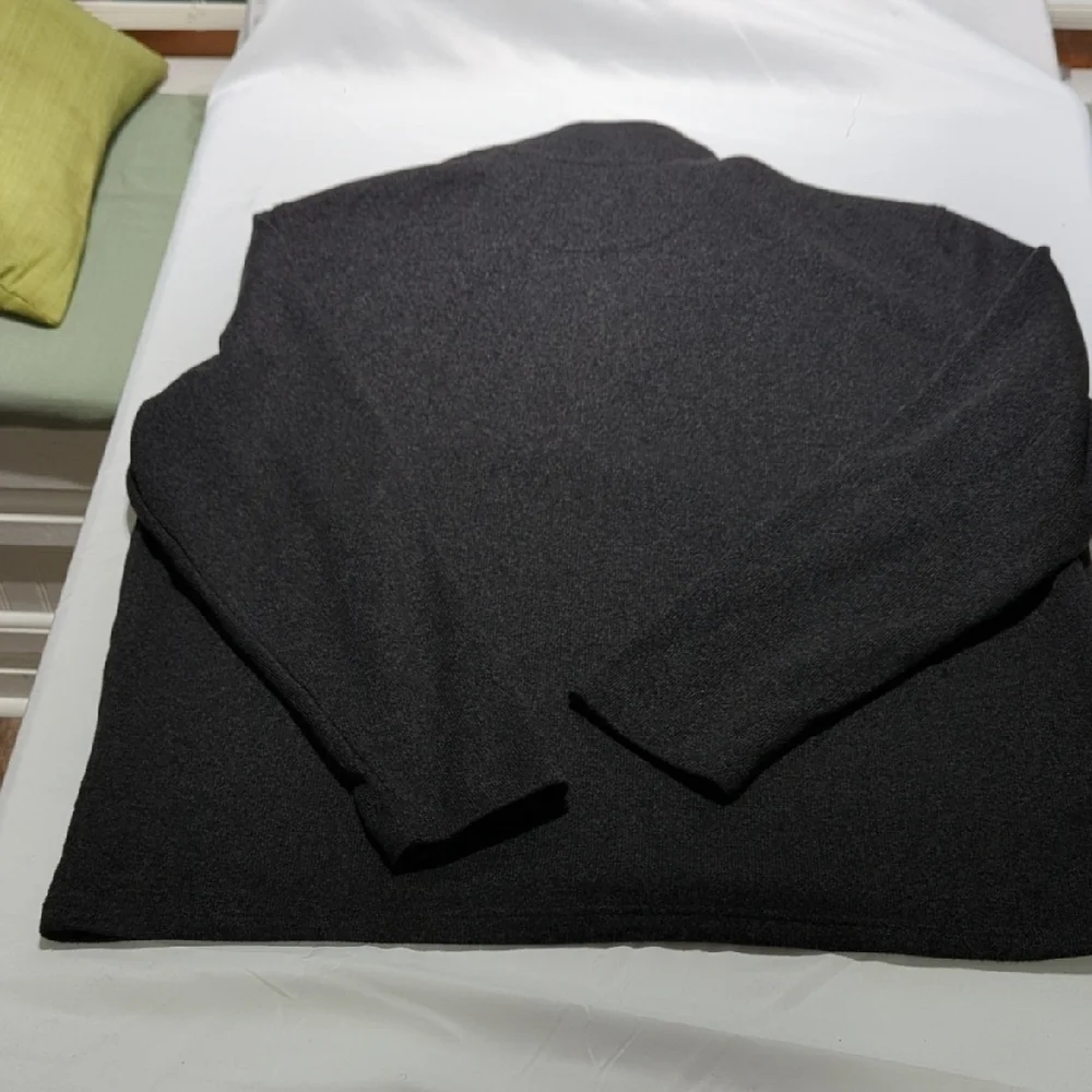 Izod Men's Black Zip Up Sweater XXL/TTG/XXG $70 ORIGINAL TAG.. absolutely New!!